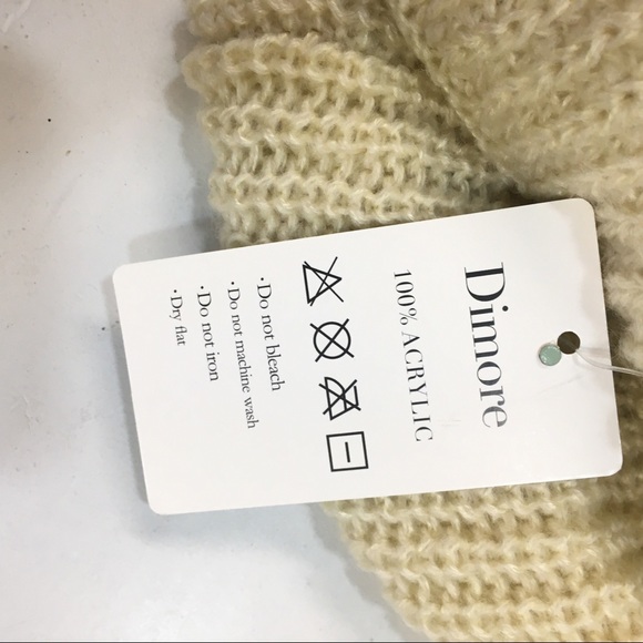 Dimore Chunky Knit Vegan Cowl Scarf - Picture 2 of 7